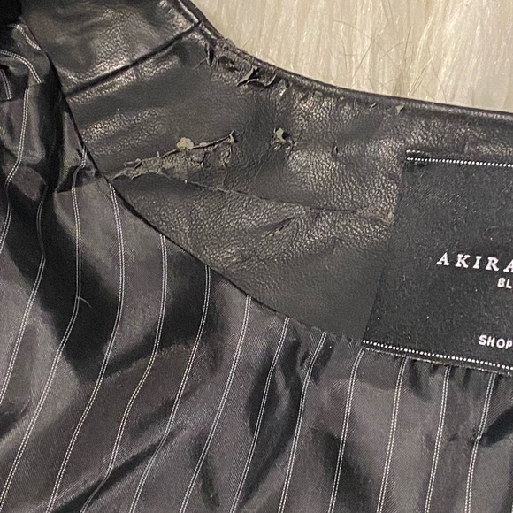 🌹AS IS 🌹Akira Chicago Black Label Faux Fur Jacket - Picture 8 of 11